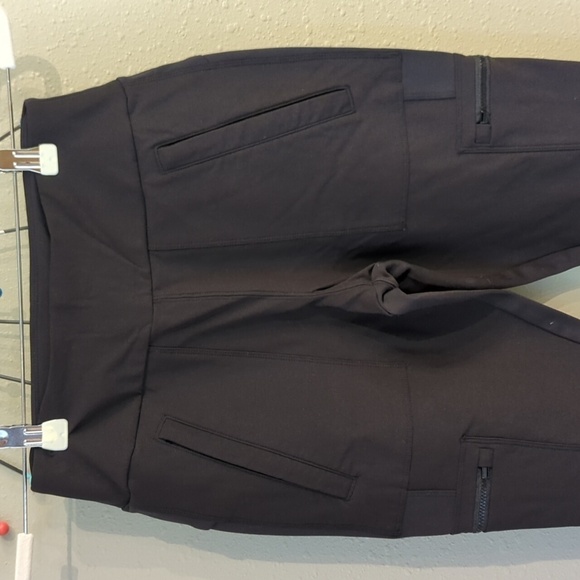 Athleta headlands hybrid cargo women's size 2 black pants zip pockets - Picture 3 of 11